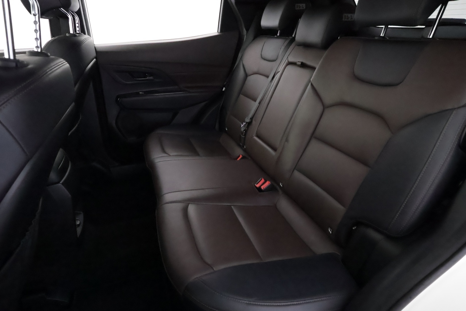 SSANGYONG Korando 18