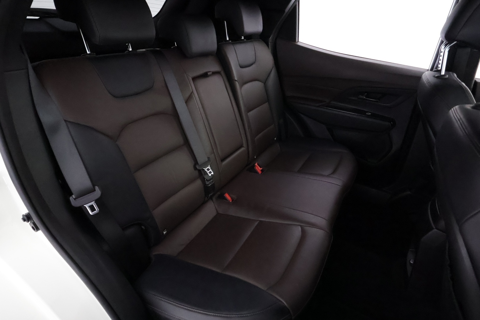 SSANGYONG Korando 23