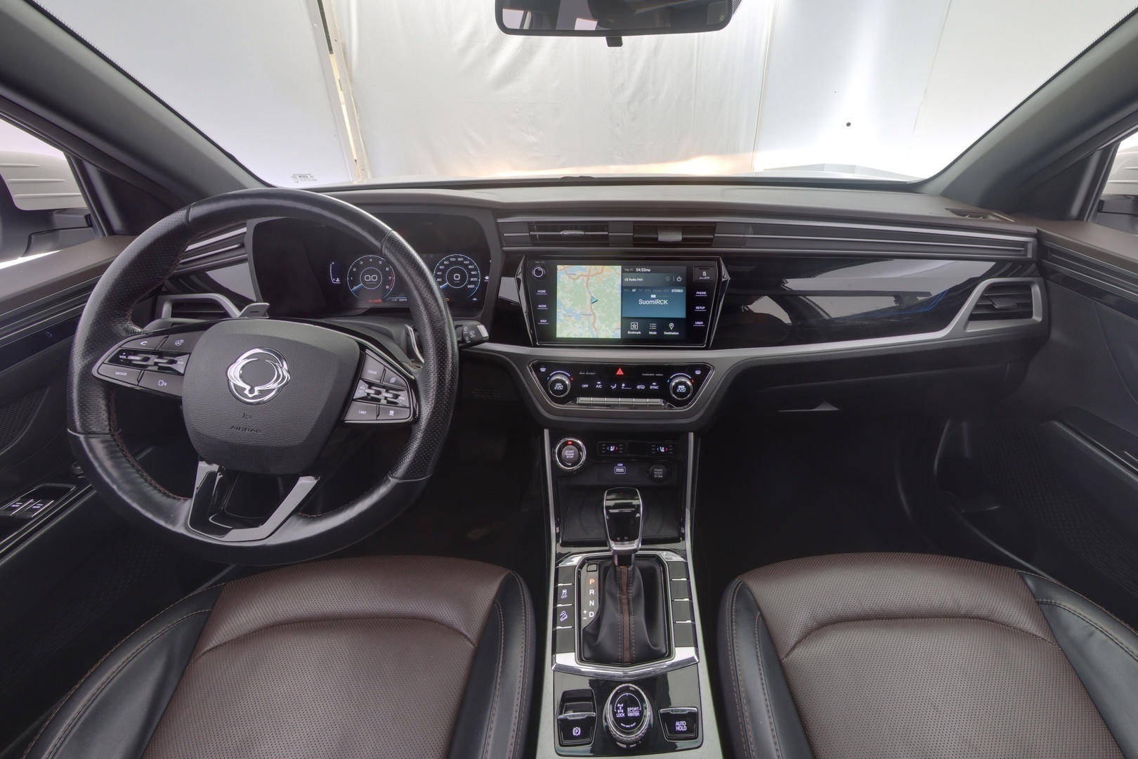 SSANGYONG Korando 7
