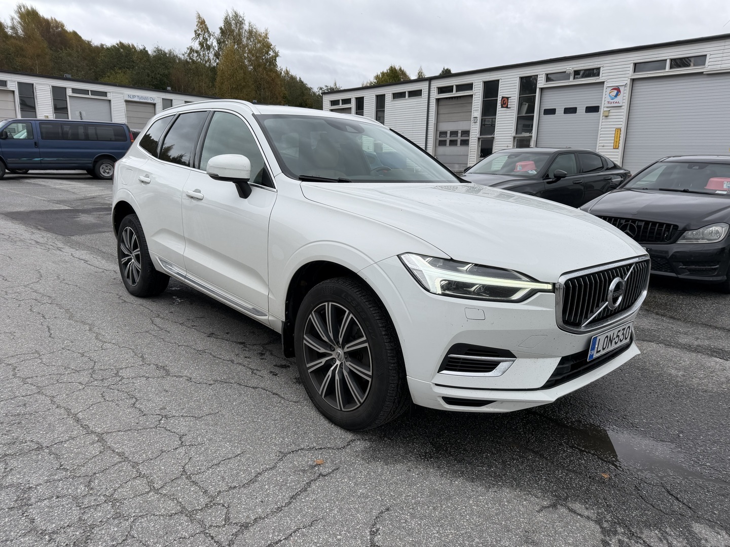VOLVO XC60 2018