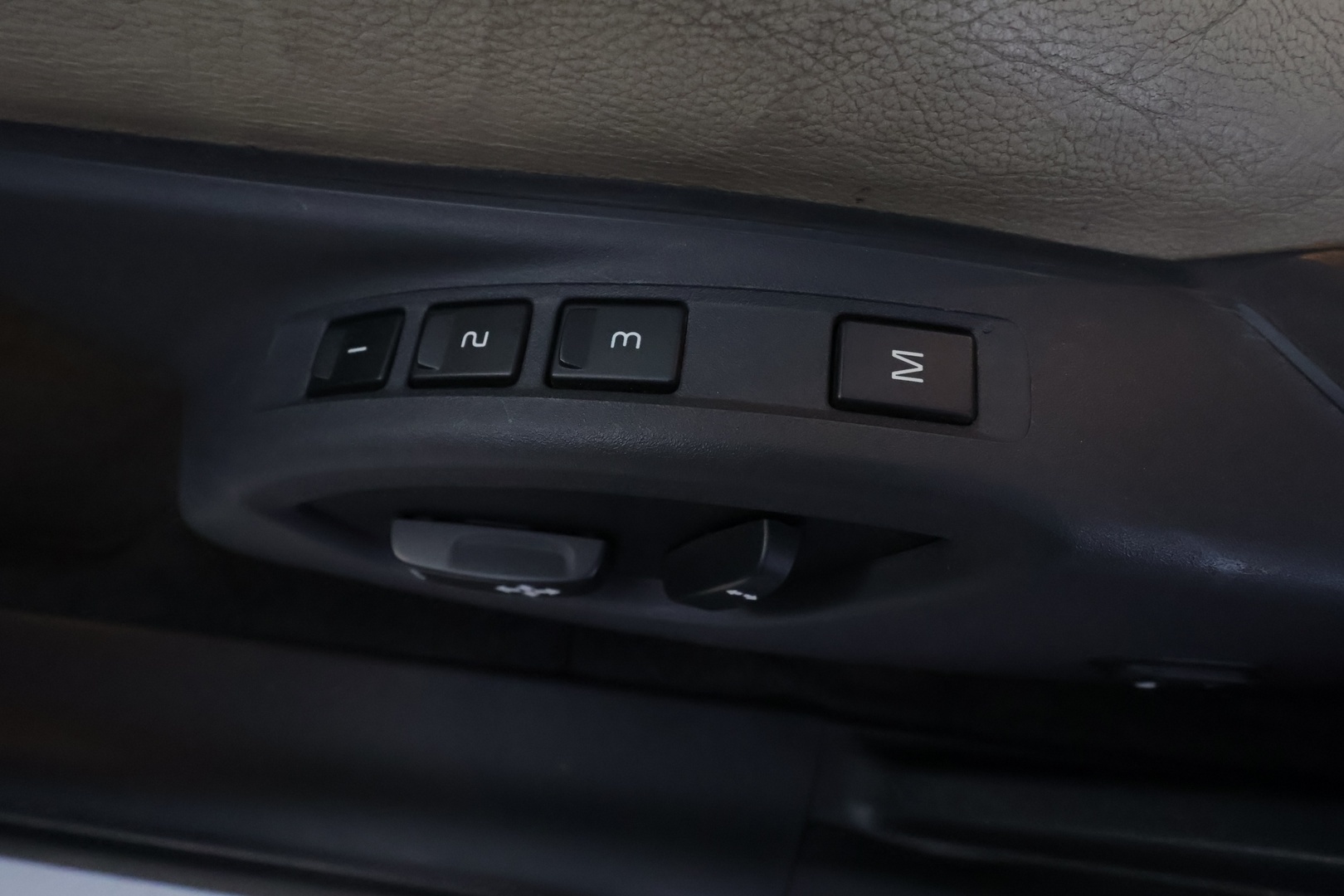 VOLVO V60 27