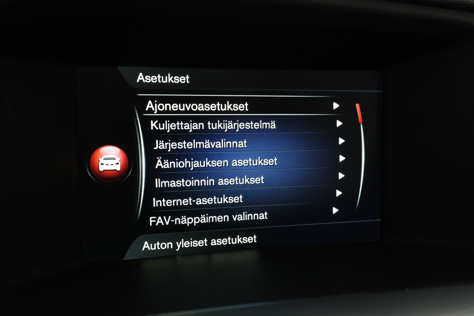 VOLVO V60 44