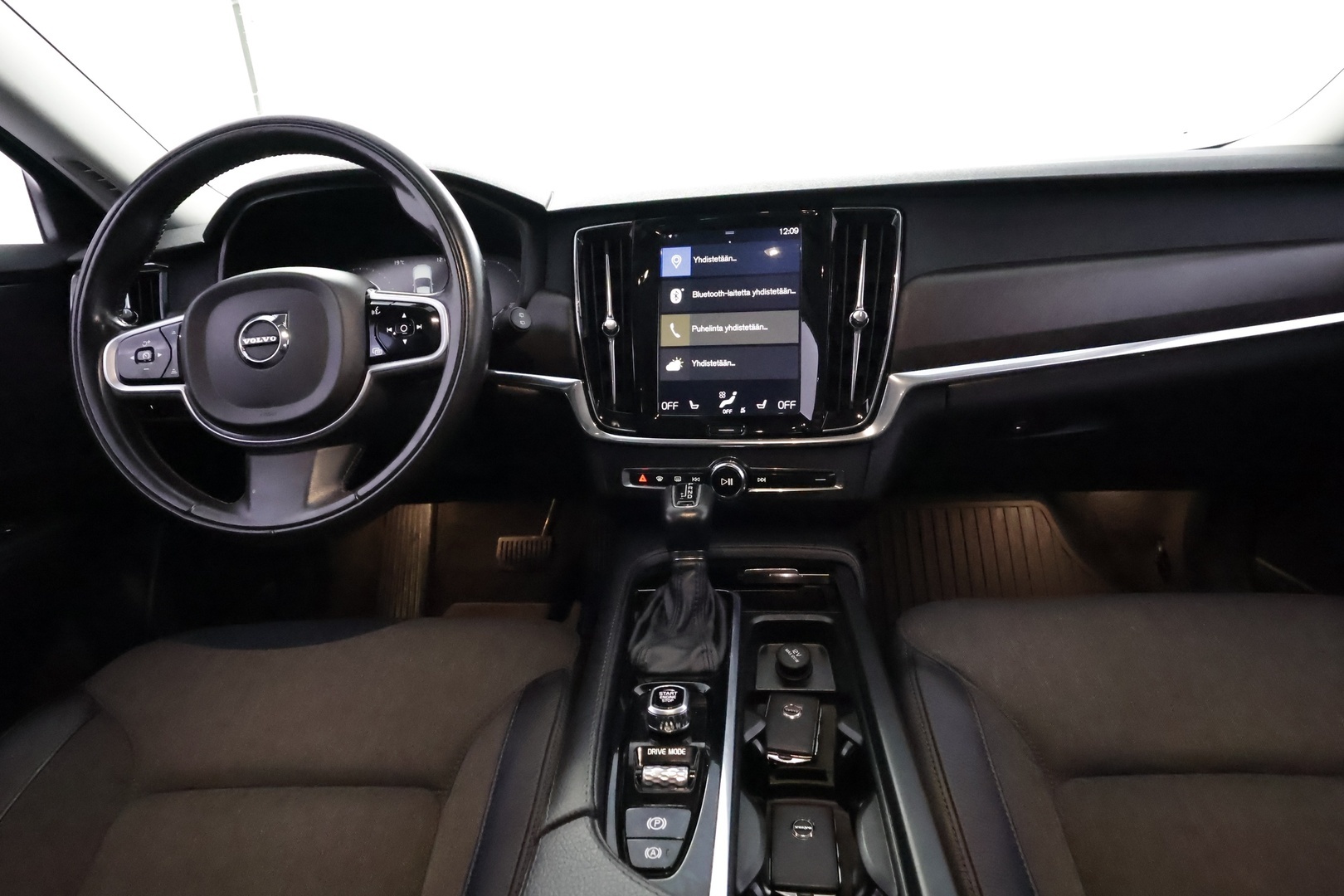 VOLVO V90 Cross Country 2019