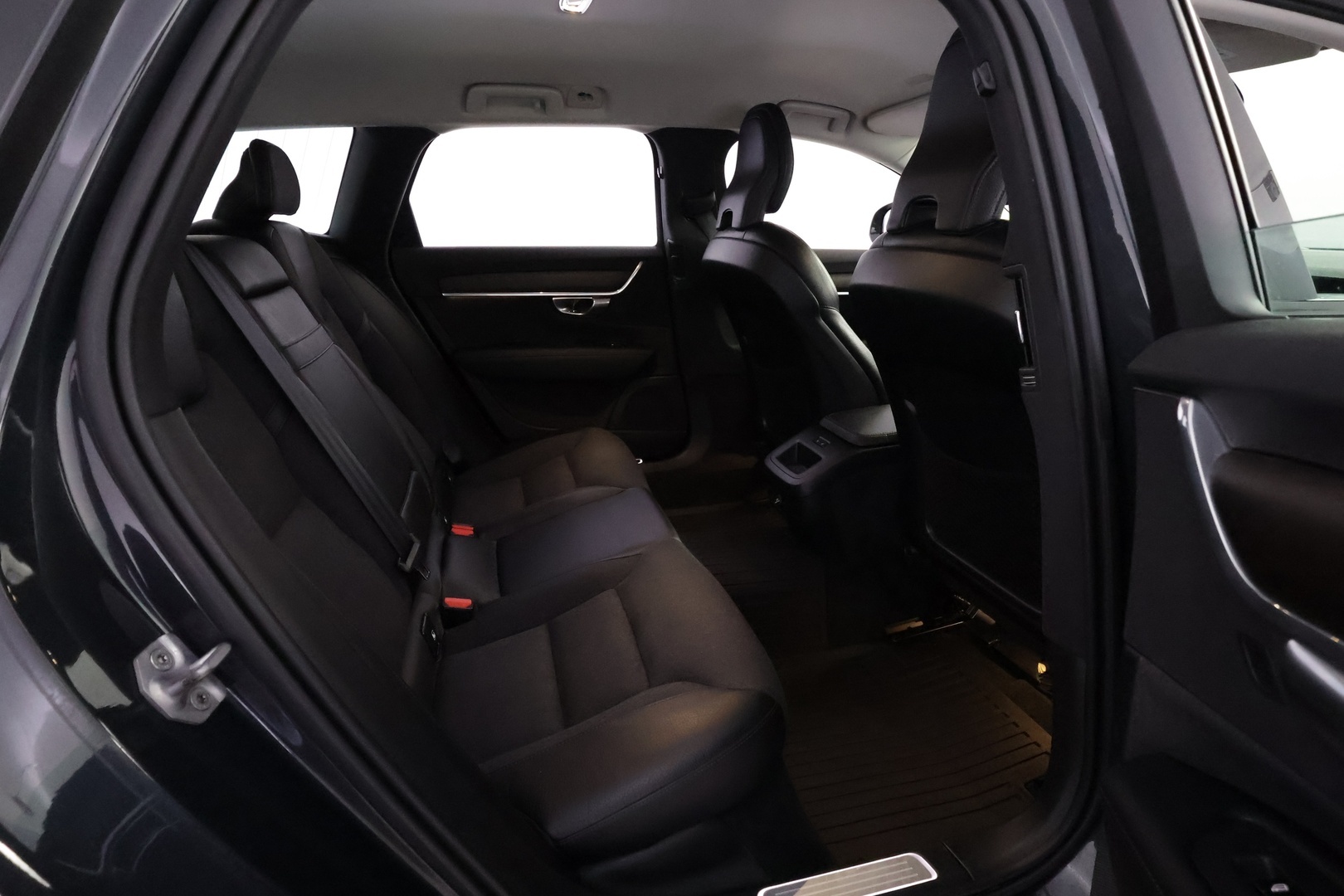 VOLVO V90 Cross Country 2019