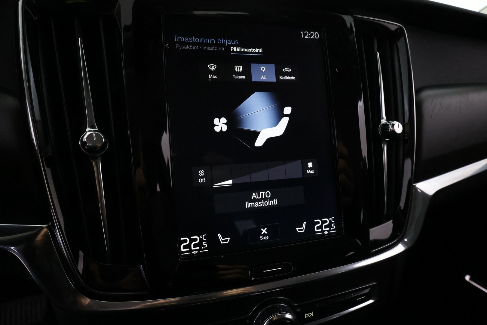 VOLVO V90 Cross Country 2019