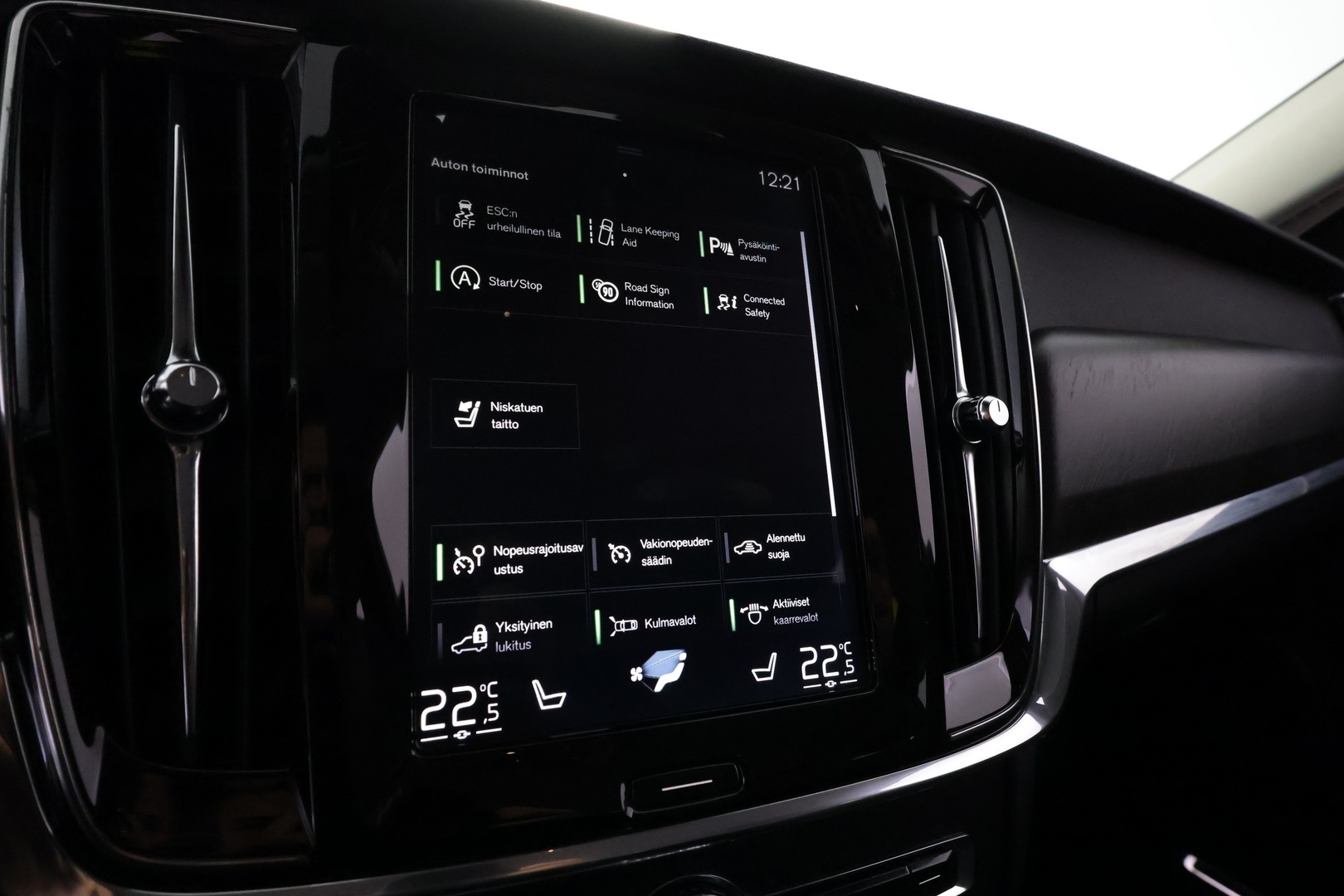 VOLVO V90 Cross Country 2019