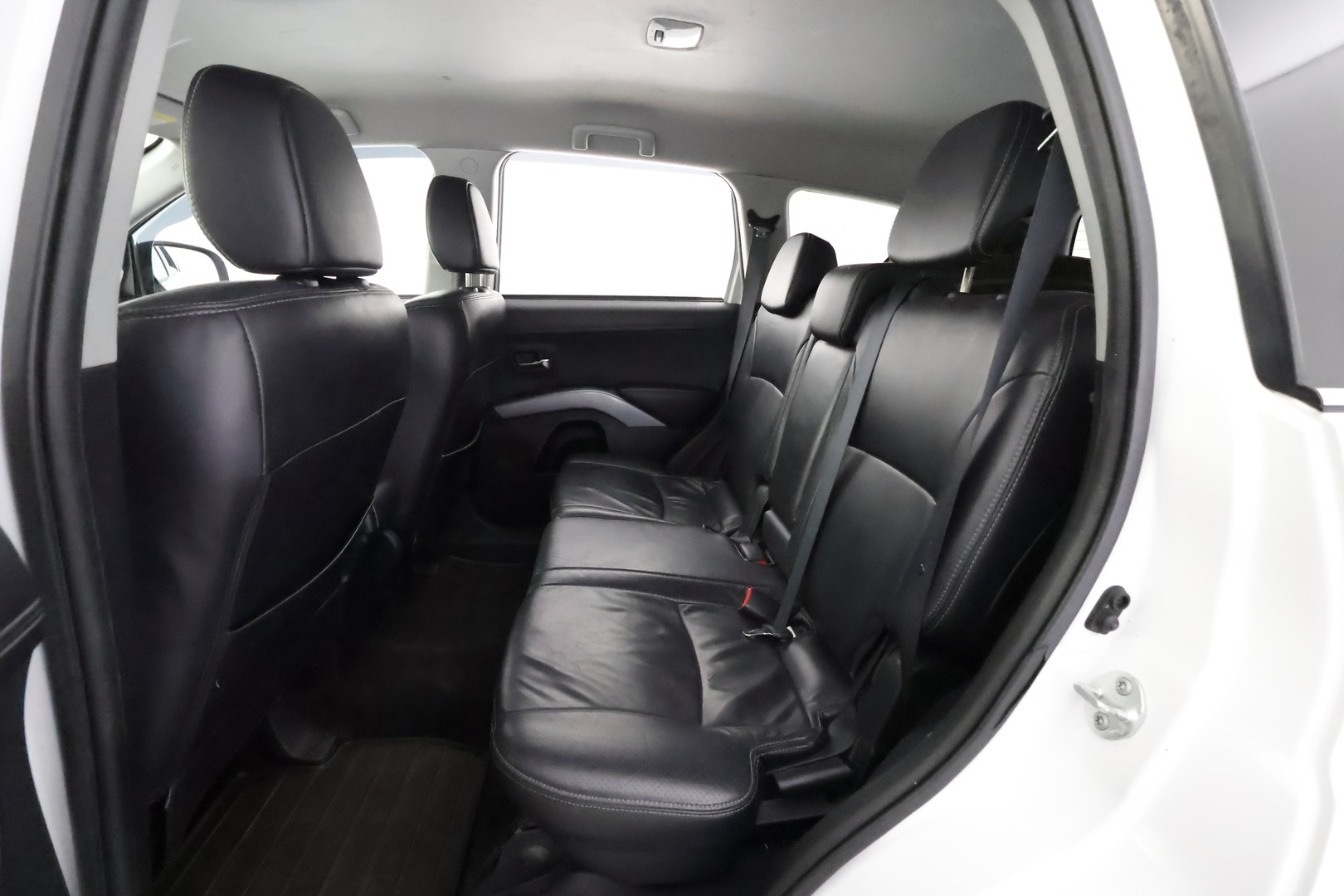 MITSUBISHI Outlander 2012