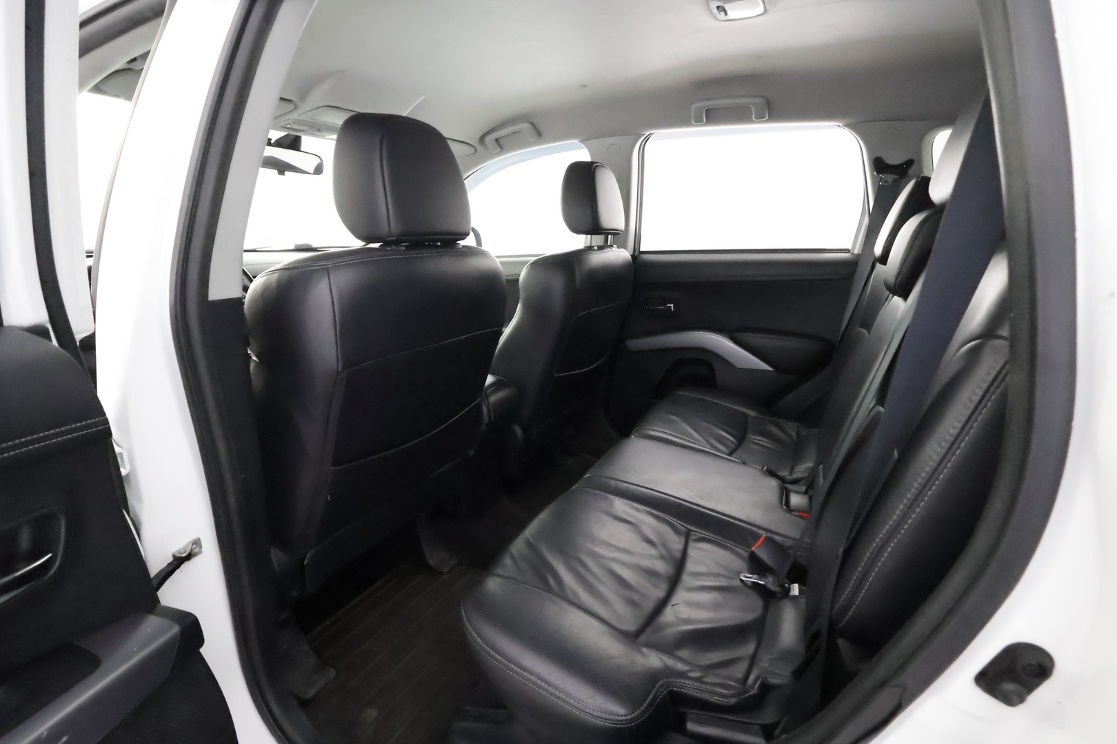 MITSUBISHI Outlander 2012