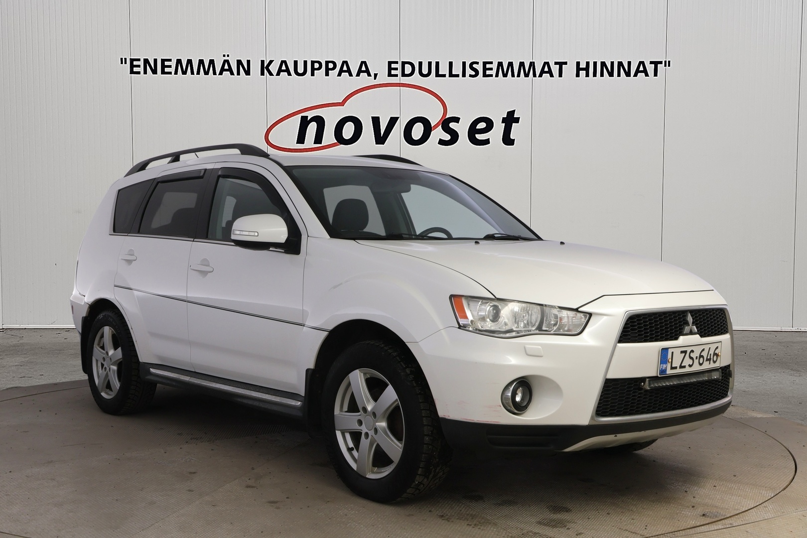 MITSUBISHI Outlander 2012