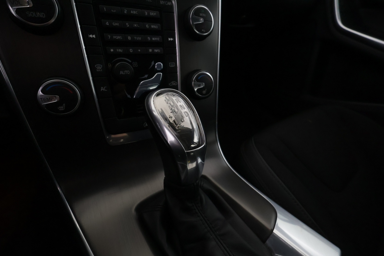 VOLVO S60 2013
