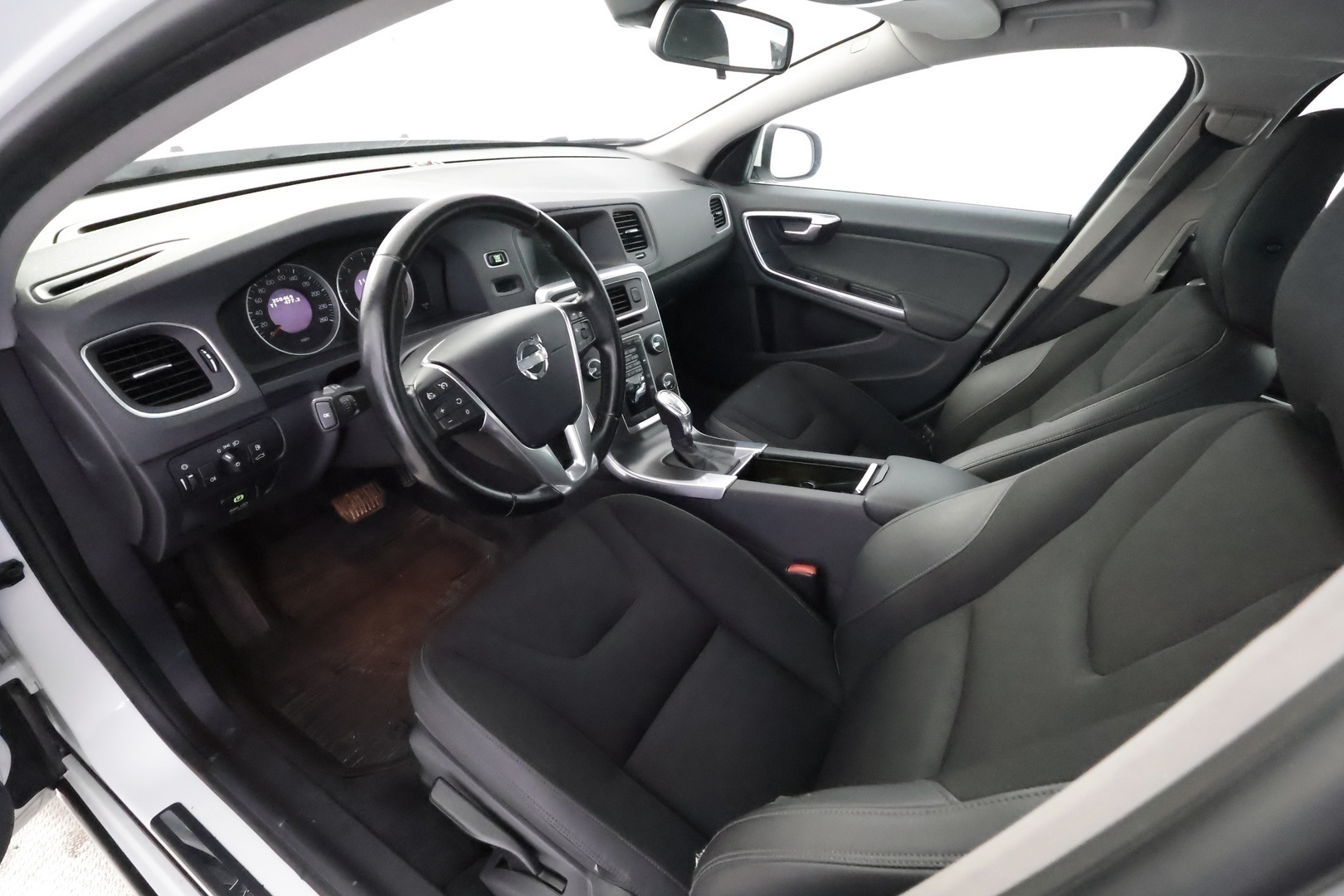VOLVO S60 2013