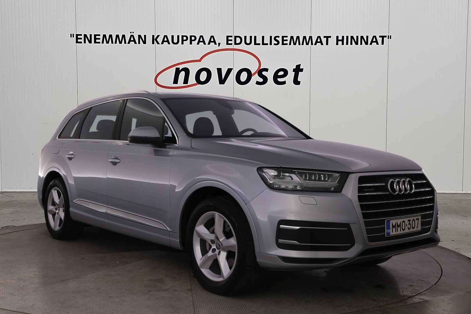 AUDI Q7 2016