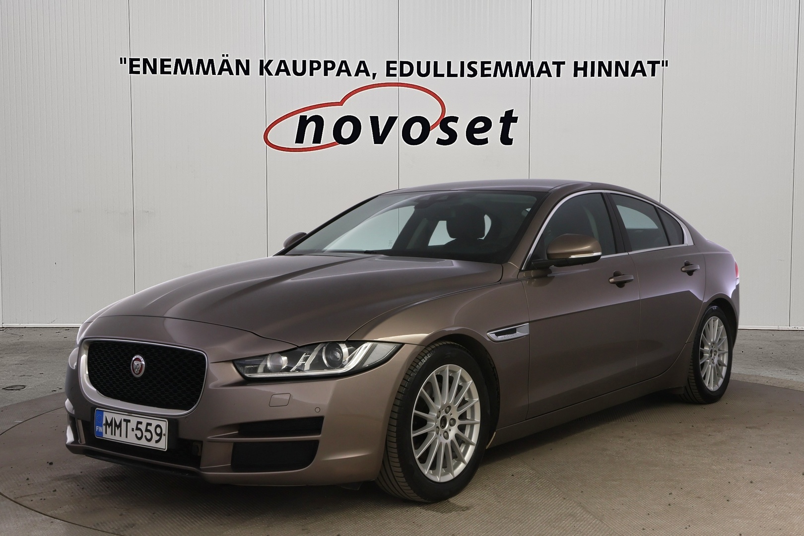 JAGUAR XE 2016