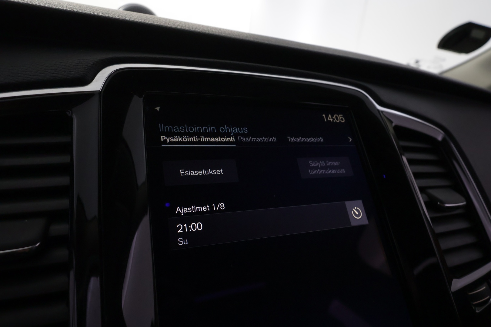 VOLVO XC90 2018