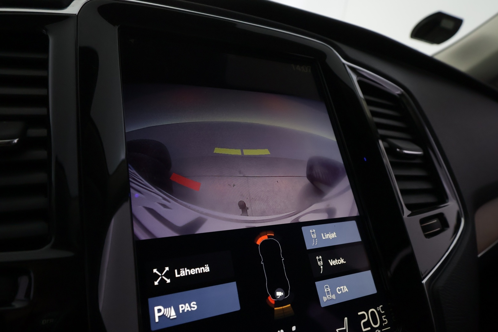 VOLVO XC90 2018