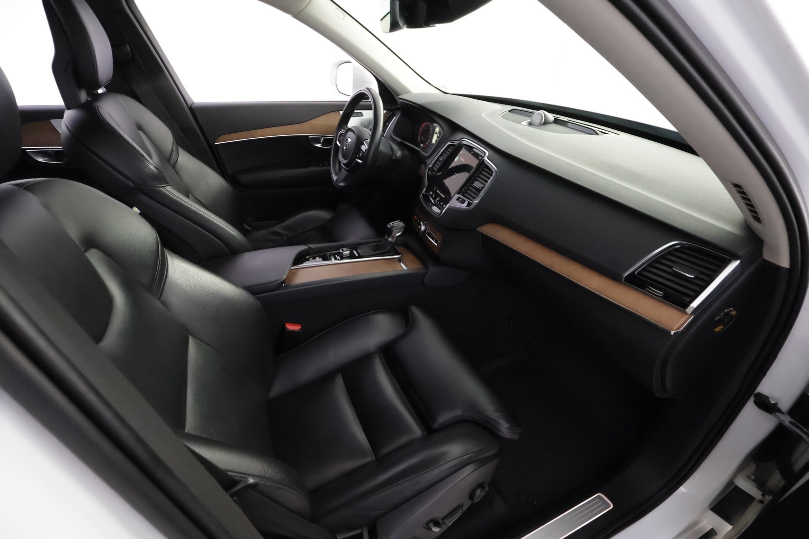 VOLVO XC90 2018
