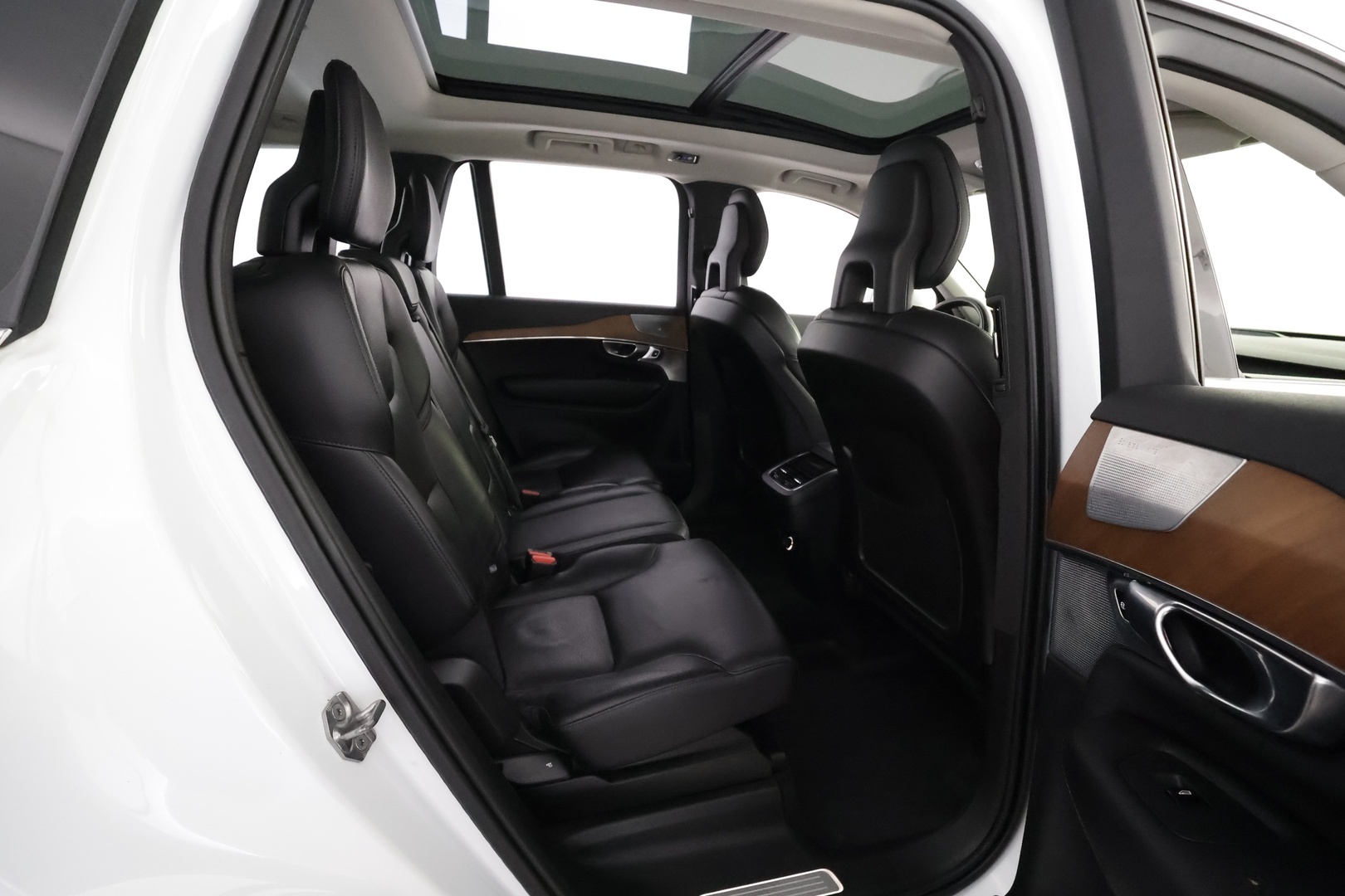 VOLVO XC90 2018