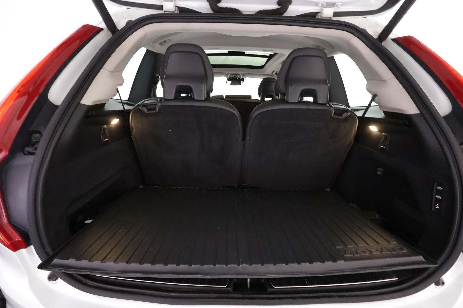 VOLVO XC90 2018