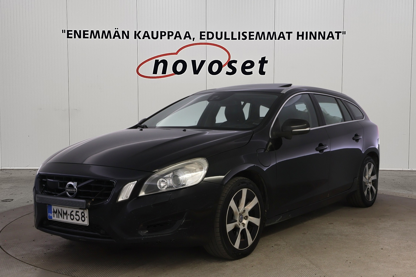 VOLVO V60 2013