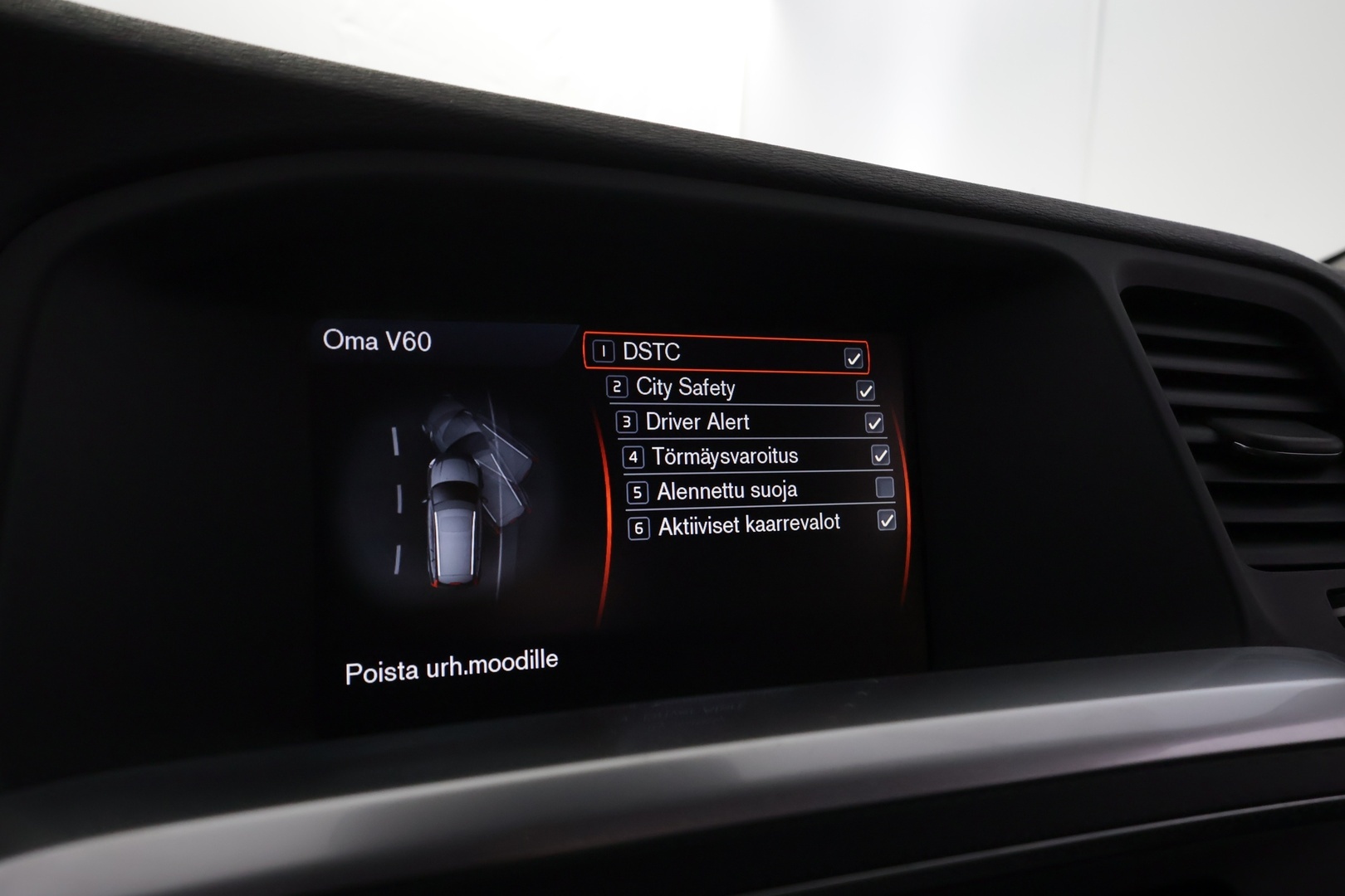 VOLVO V60 2013
