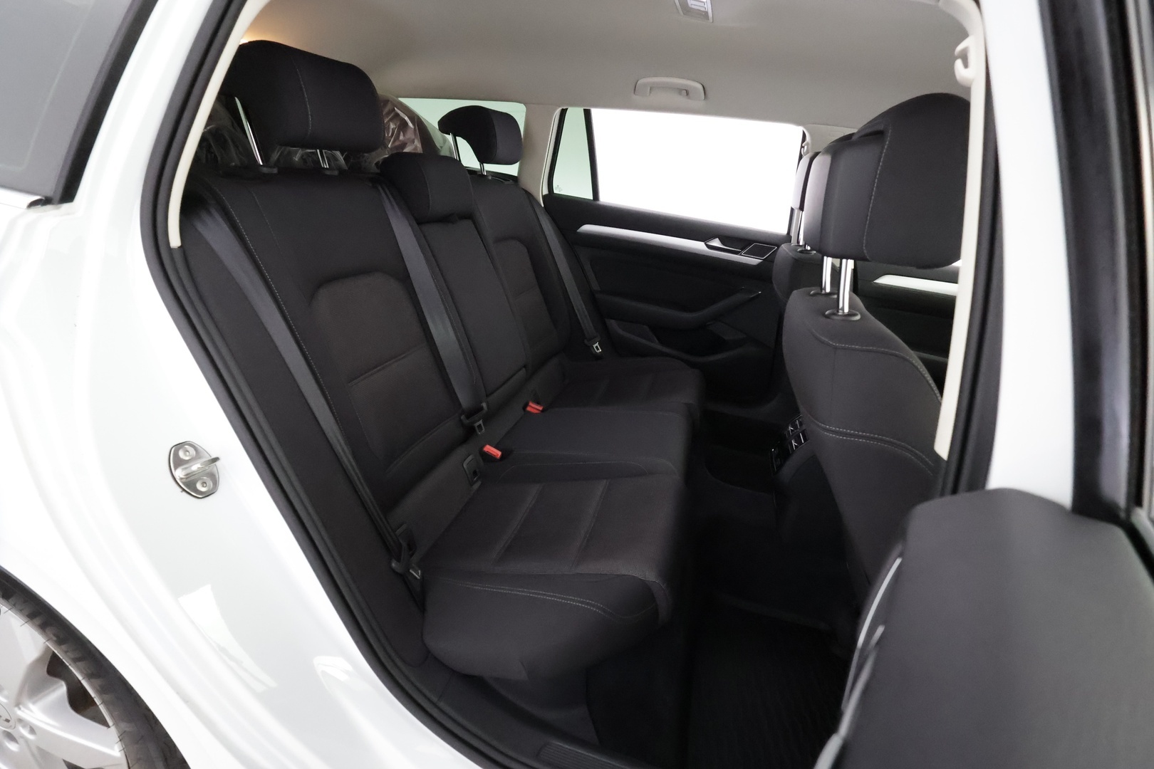 VOLKSWAGEN Passat 2019