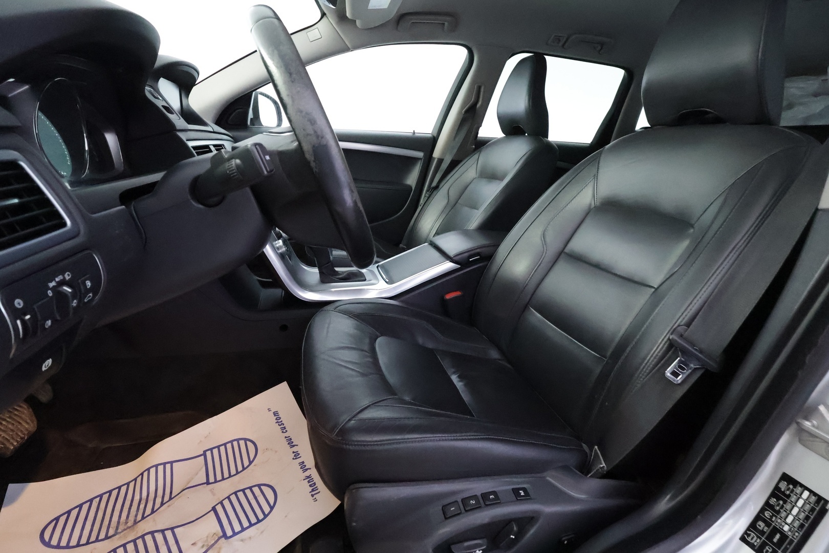 VOLVO V70 2016