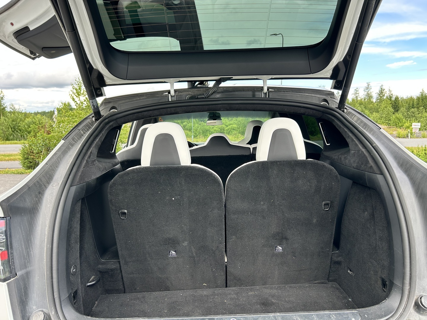 TESLA Model X 2018