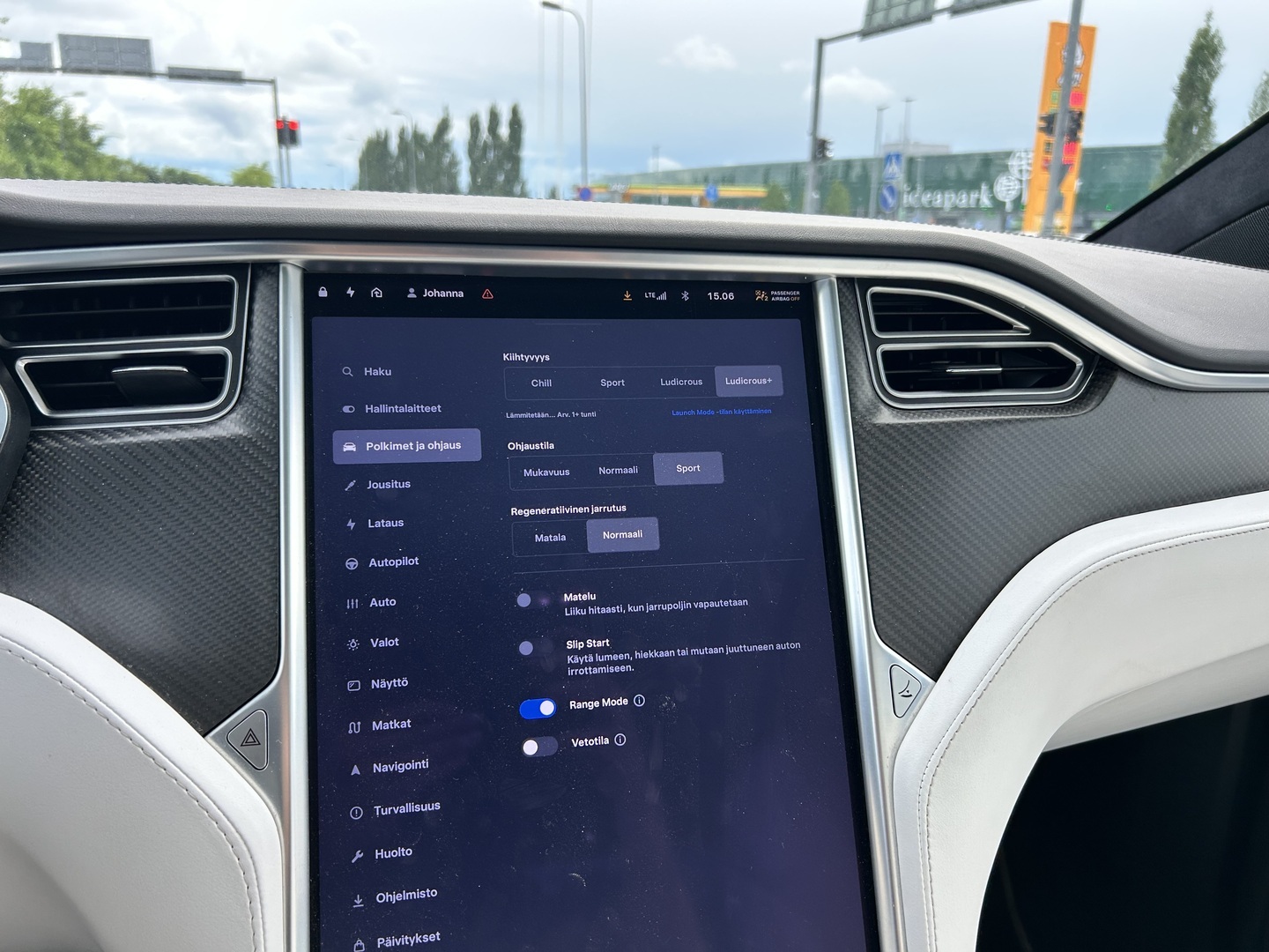 TESLA Model X 2018