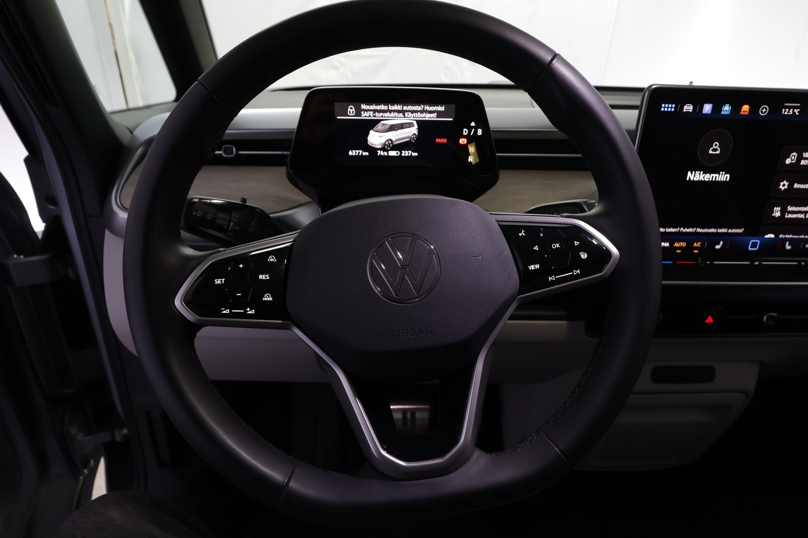 VOLKSWAGEN ID.BUZZ 2025