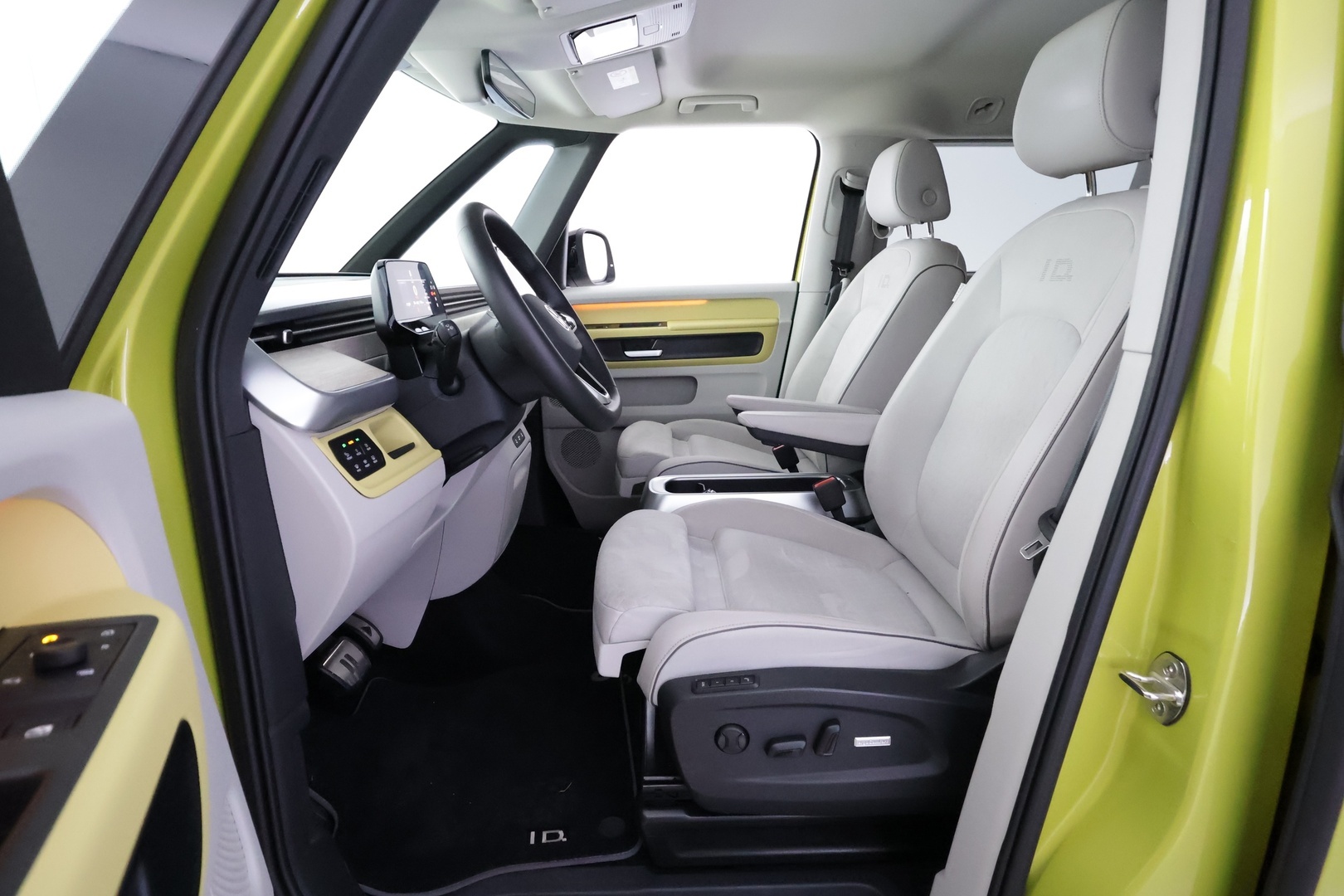 VOLKSWAGEN ID. Buzz 2024