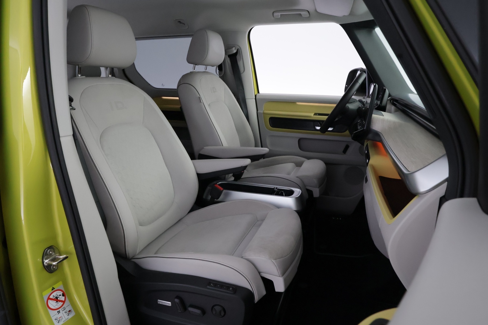 VOLKSWAGEN ID. Buzz 2024