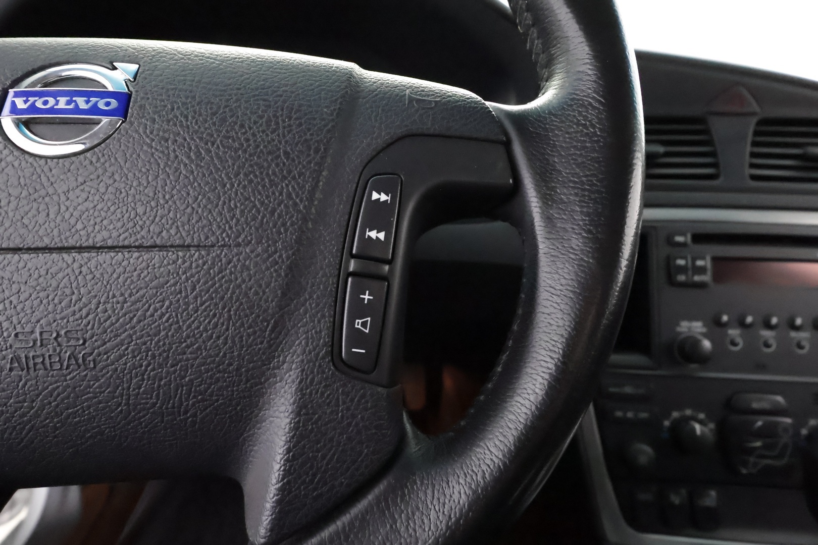 VOLVO V70 2006