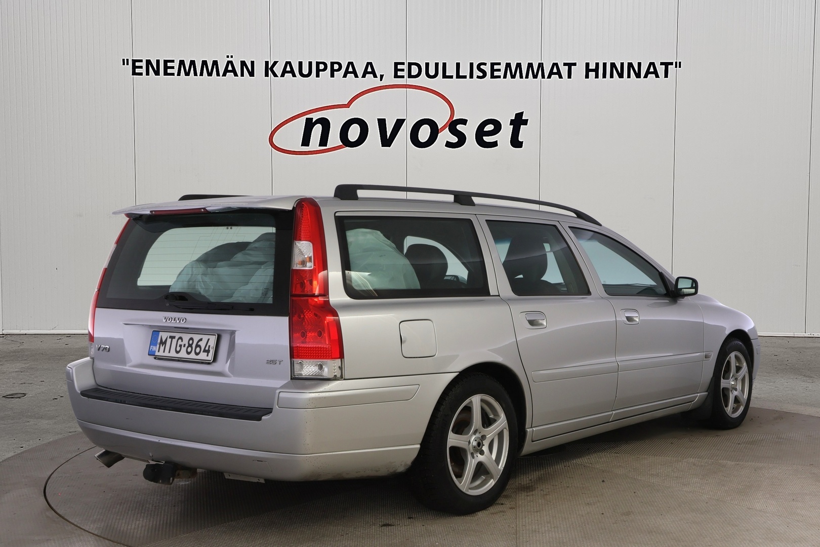 VOLVO V70 2006