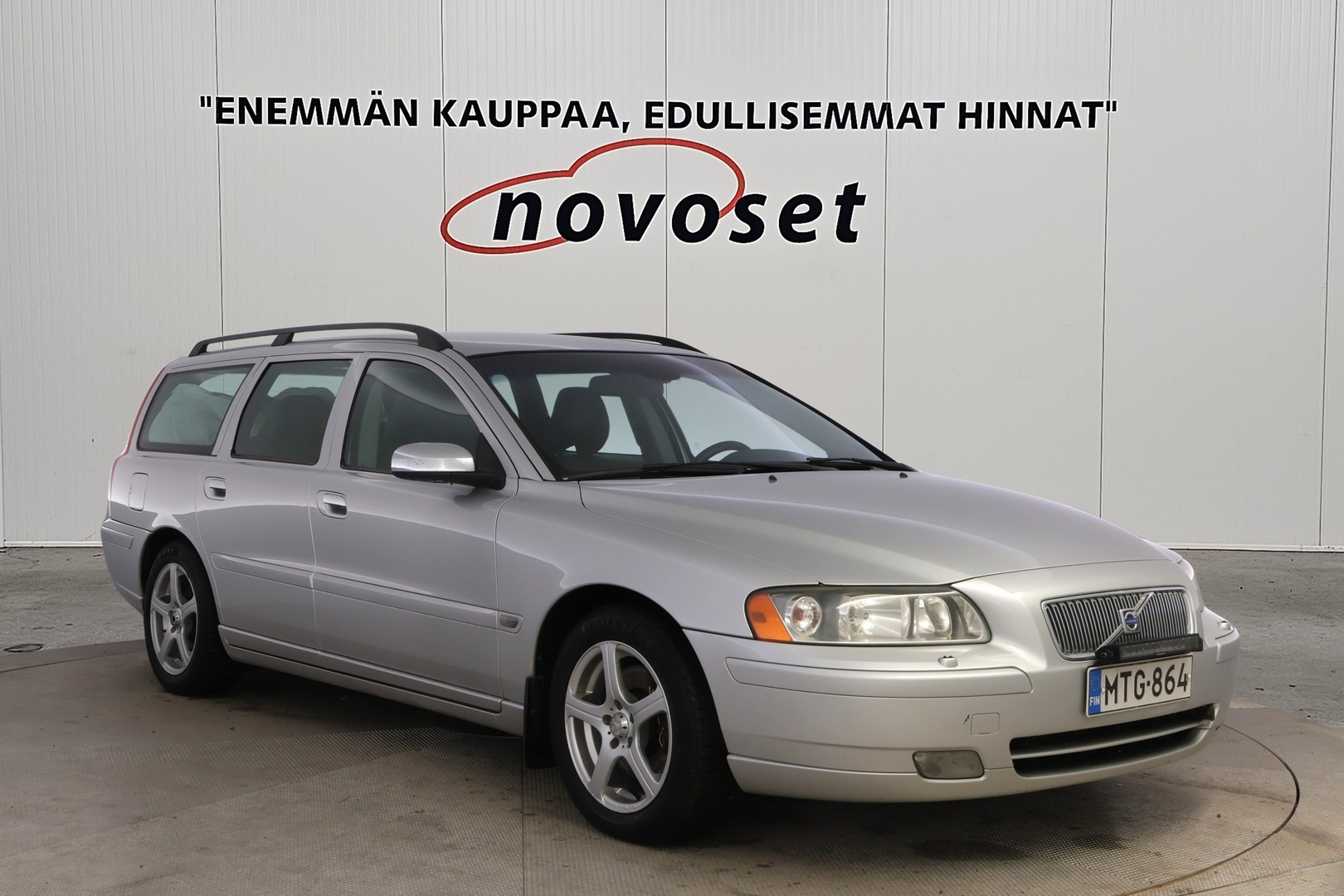 VOLVO V70 2006
