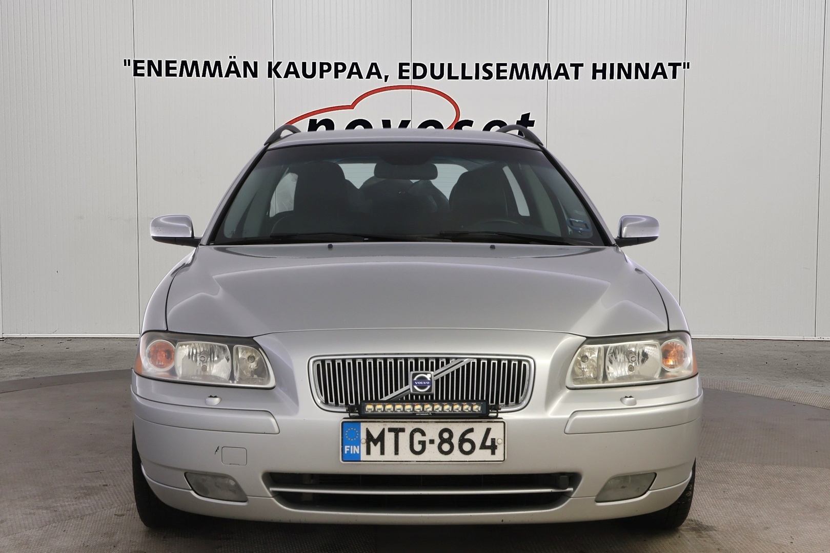 VOLVO V70 2006