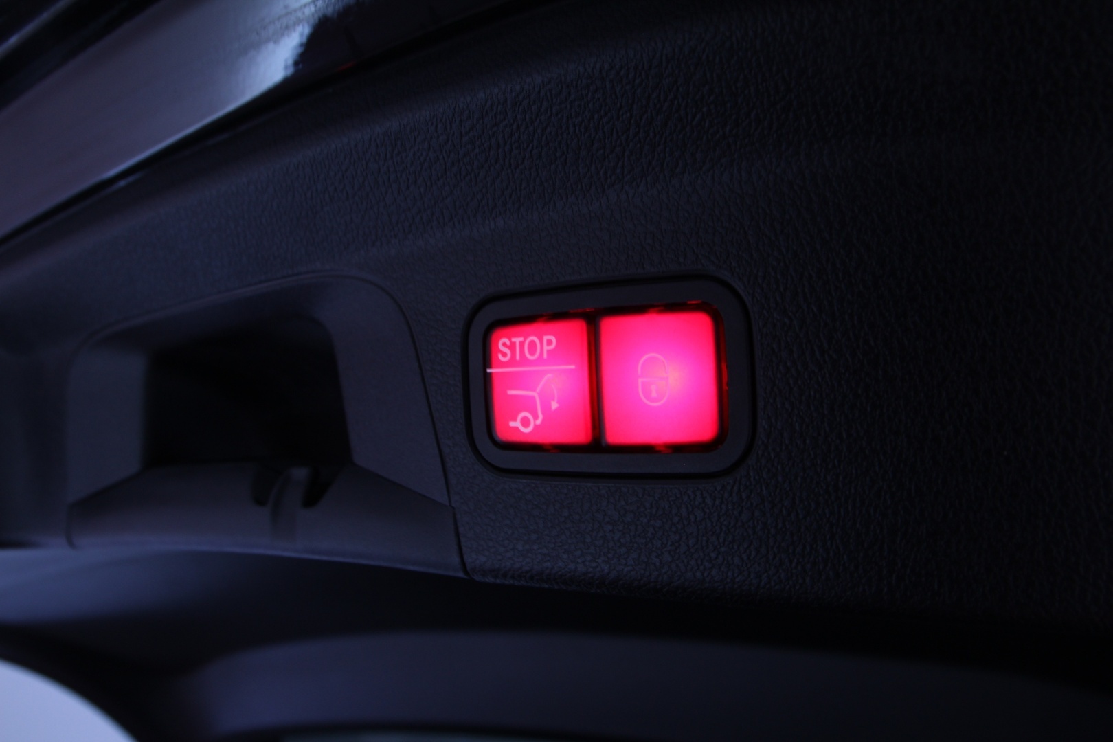 MERCEDES-BENZ GLE 2021