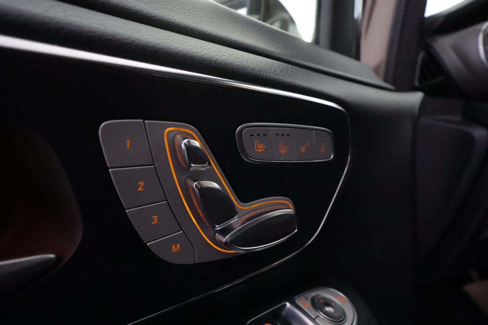 MERCEDES-BENZ V 2017