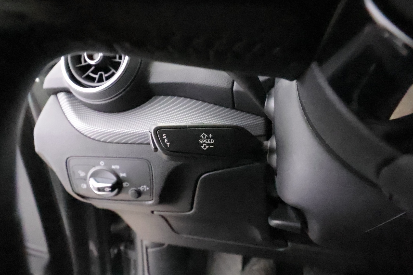 AUDI Q2 2018