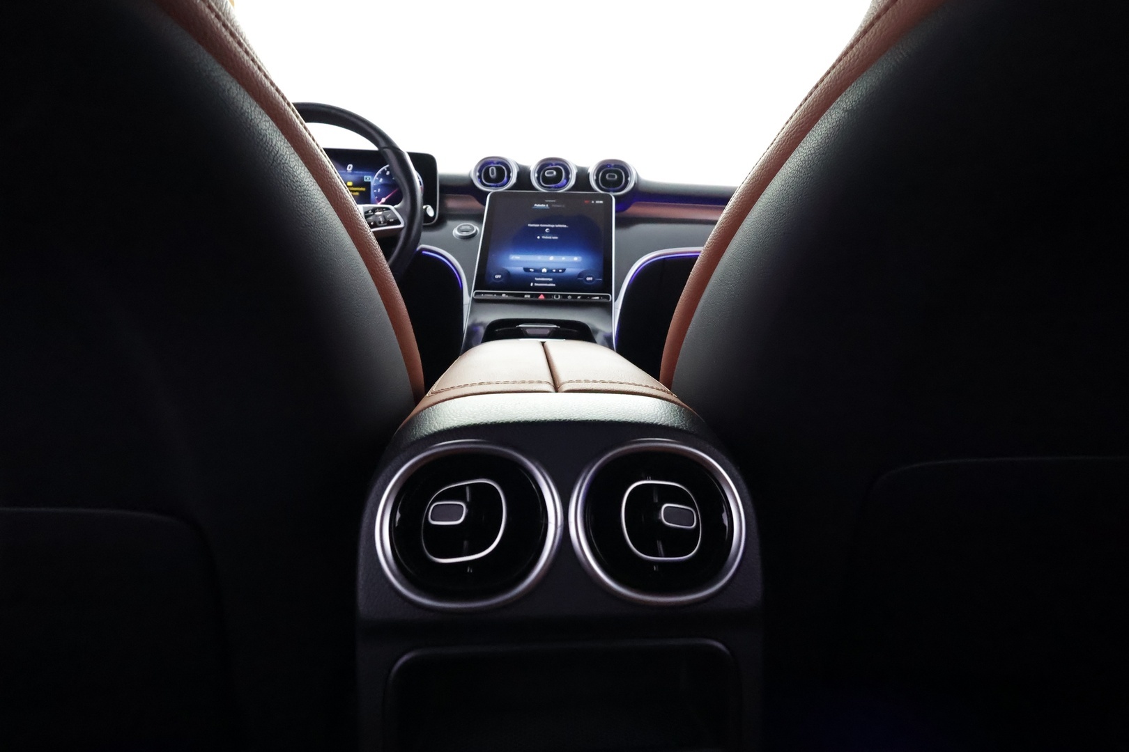 MERCEDES-BENZ C 18