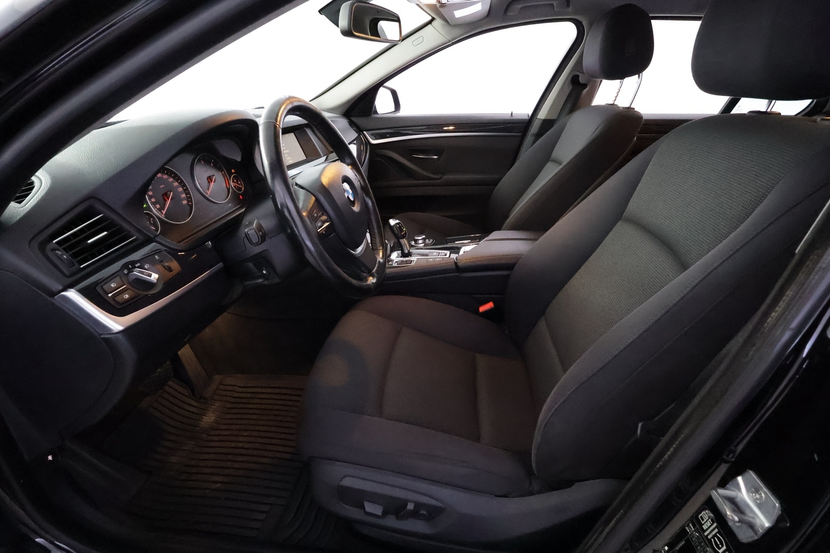 BMW 520 2013