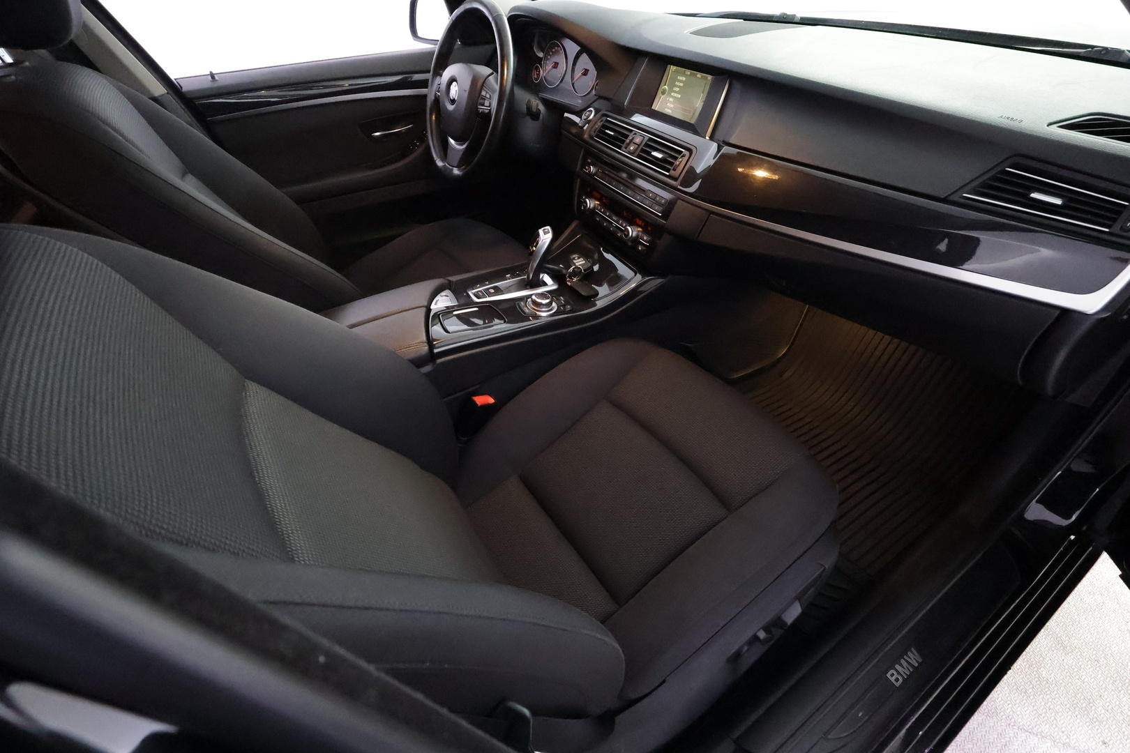 BMW 520 2013