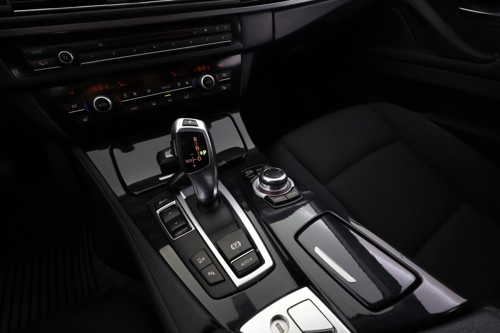 BMW 520 2013
