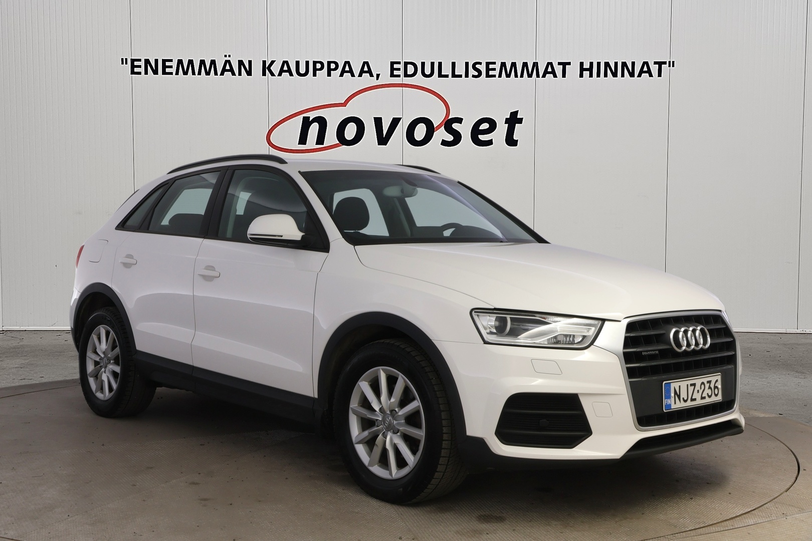 AUDI Q3 2015
