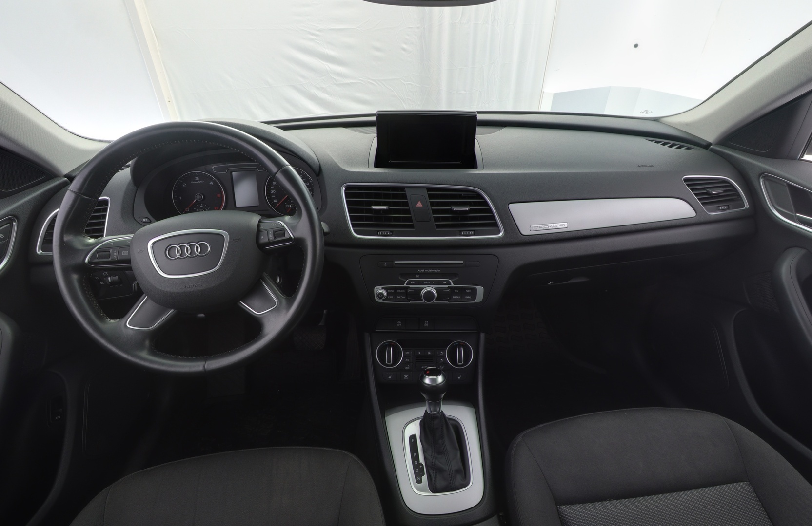 AUDI Q3 2015