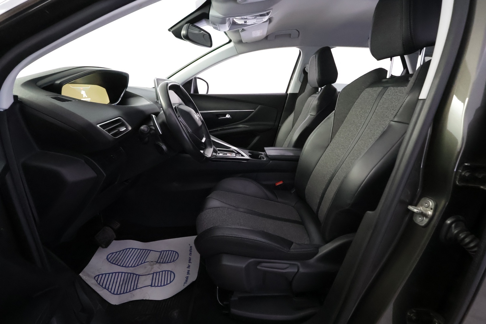 PEUGEOT 3008 2017