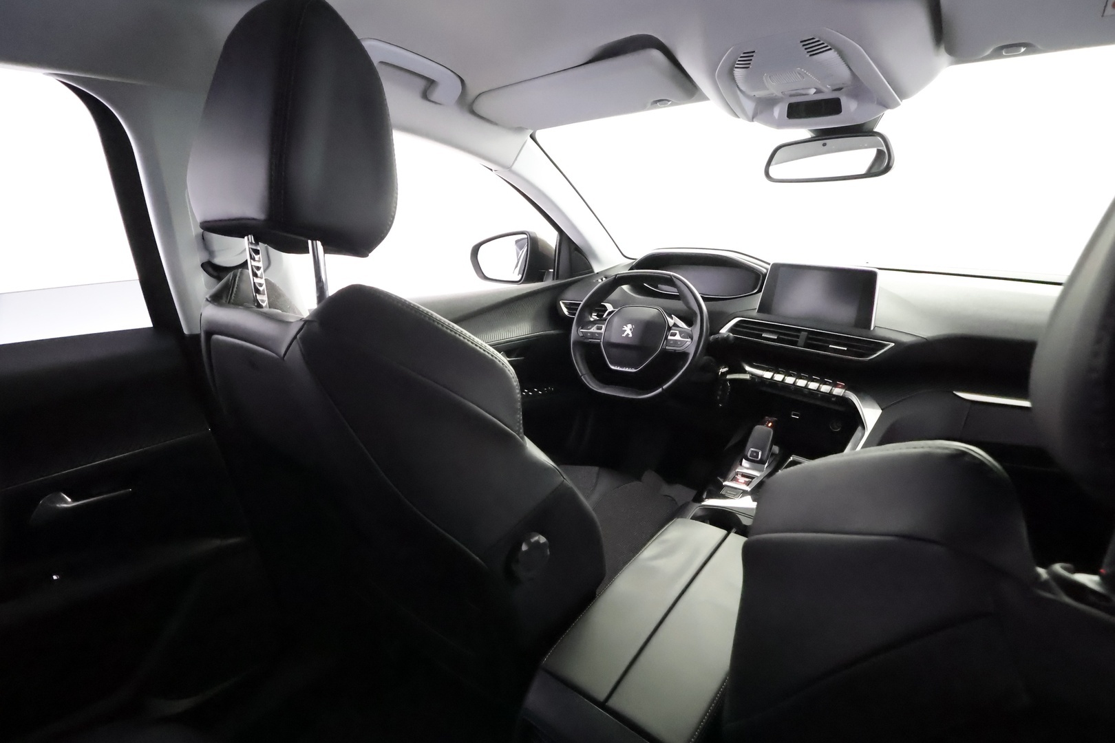 PEUGEOT 3008 2017