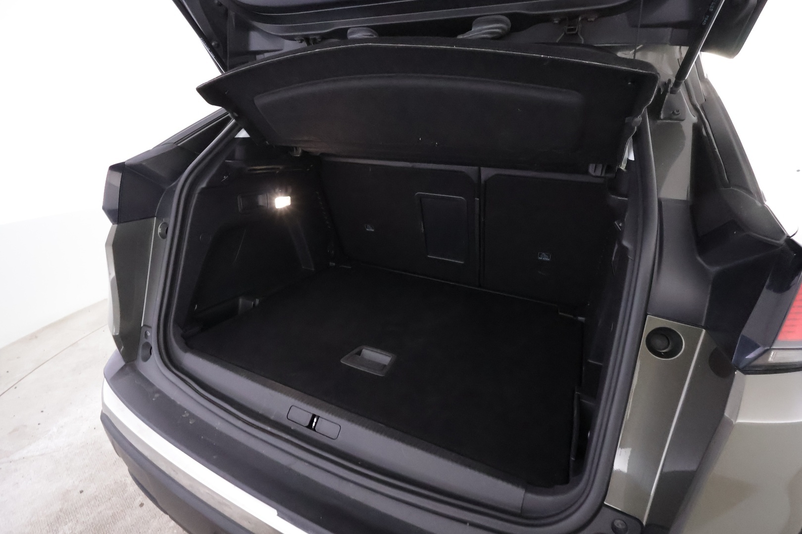PEUGEOT 3008 2017
