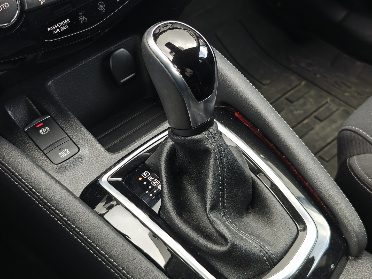 NISSAN Qashqai 2020