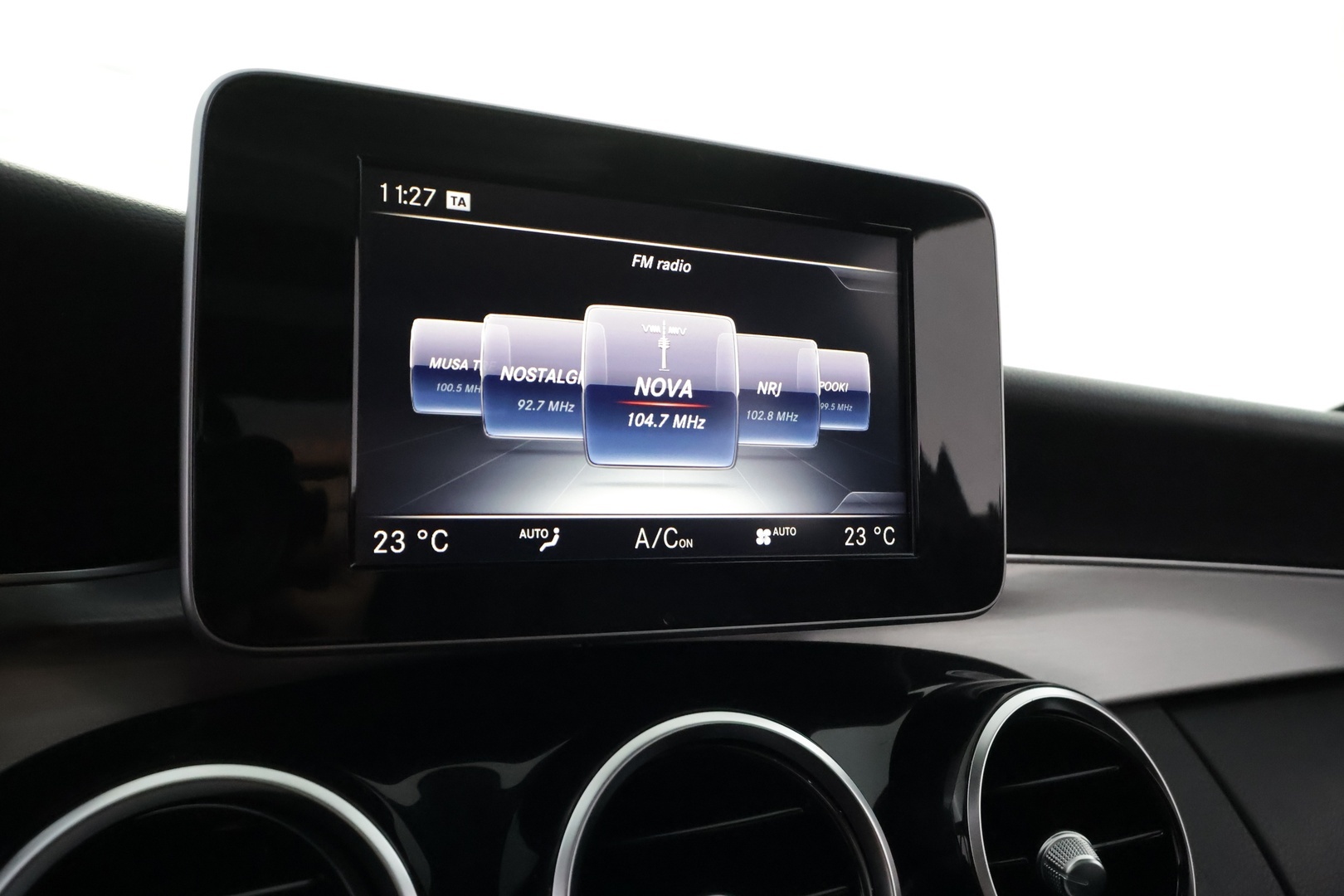 MERCEDES-BENZ C 2015