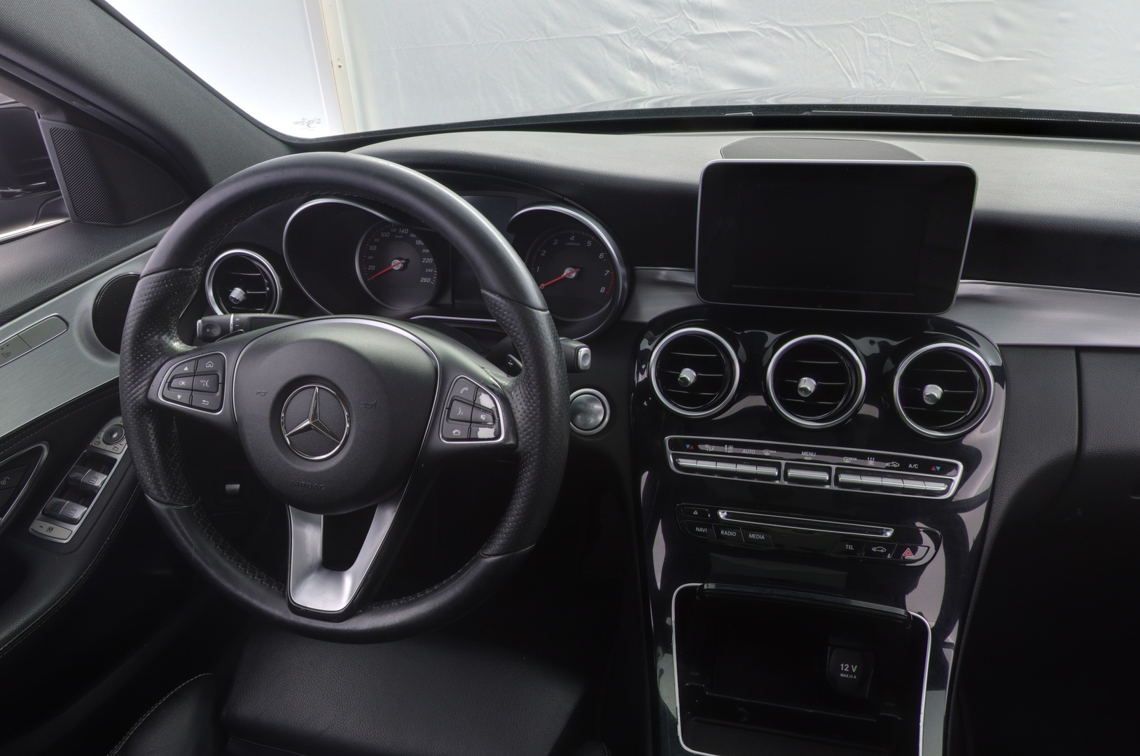 MERCEDES-BENZ C 2015